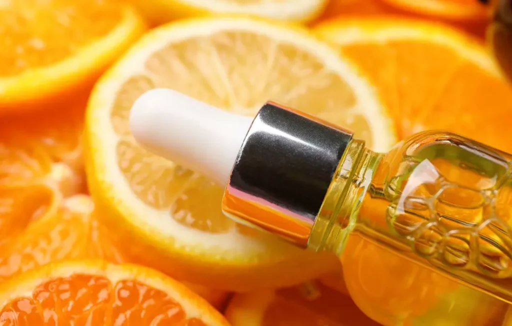 Qué hace la vitamina C en las manchas de la cara