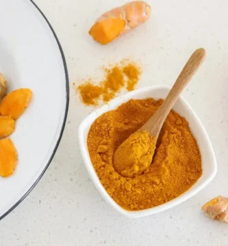 beneficios-de-tomar-cúrcuma